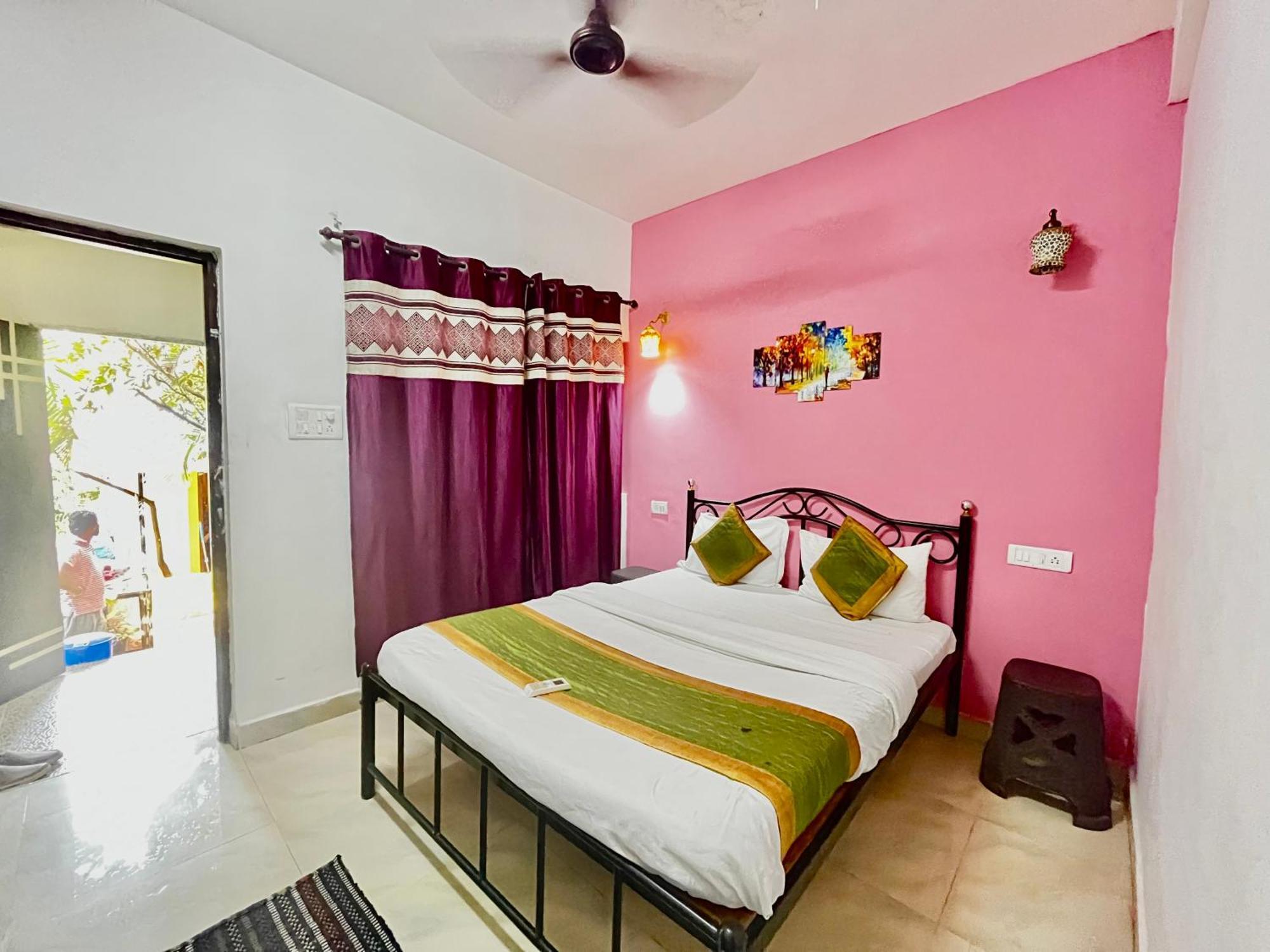 Dipty Welcome Stay วากาตอร์ ภายนอก รูปภาพ